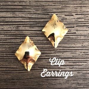 Vintage Wavey Diamond Shaped Gold Clip Earrings